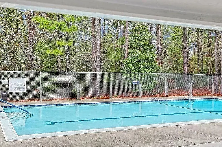 6015 Caddy Cir — Photo 22