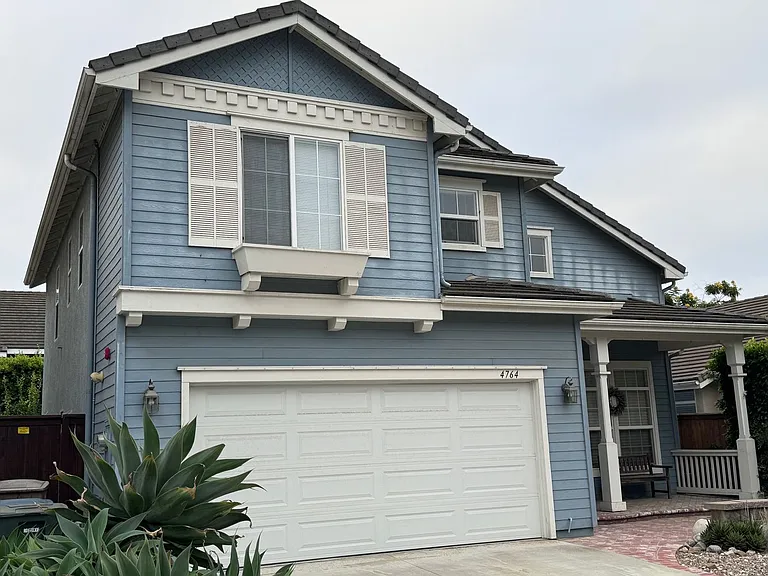 4764 Nielsen St — Photo 2