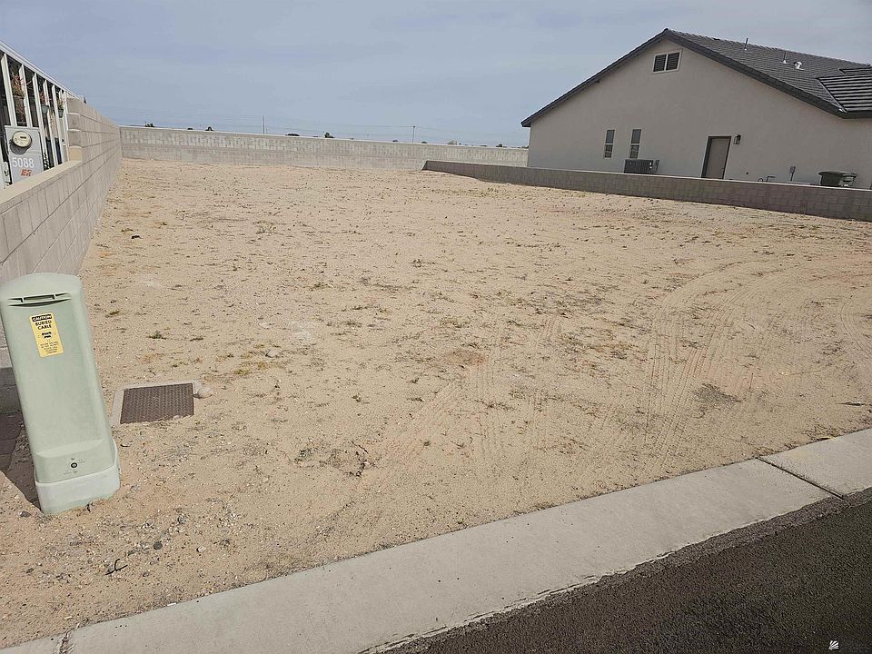 2nd image of 5100 E 33rd Pl