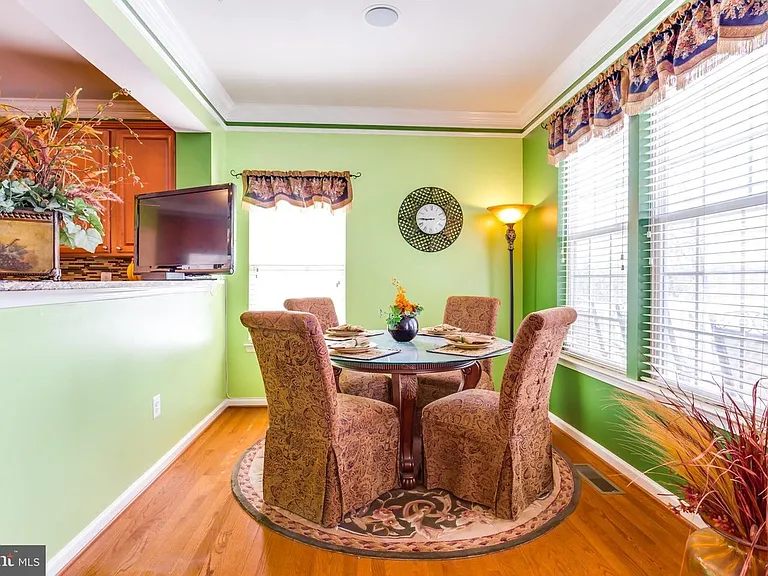4287 Talmadge Cir — Photo 16