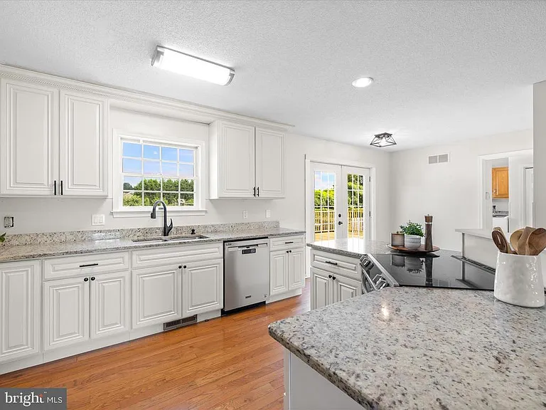 991 Church Hill Rd — Photo 10