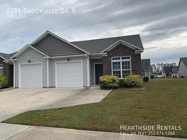 1st image of 2201 Brookville Dr #B