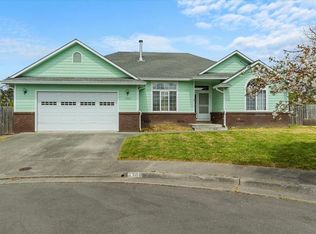 3360 Covey Ct, Fortuna, CA 95540