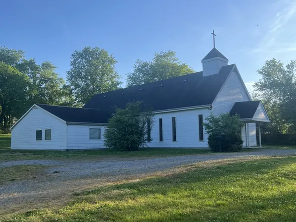 317 W Railroad St, Petersburg, TN 37144