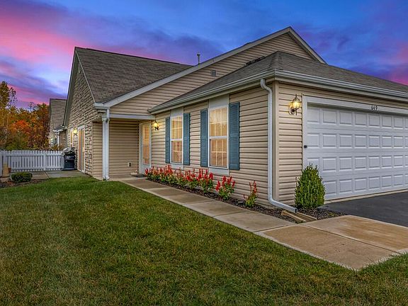 3rd image of 649 Fairbury Way #15-B