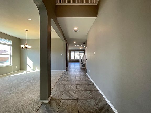3rd image of 5904 Sardinia Dr