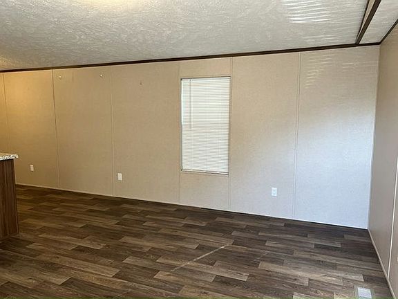 3rd image of 105 Sycamore Ln #304