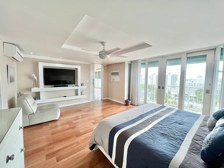 5869 Avenue Isla Verde — Photo 28