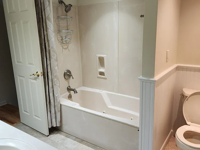 Village Green Dr — Photo 17