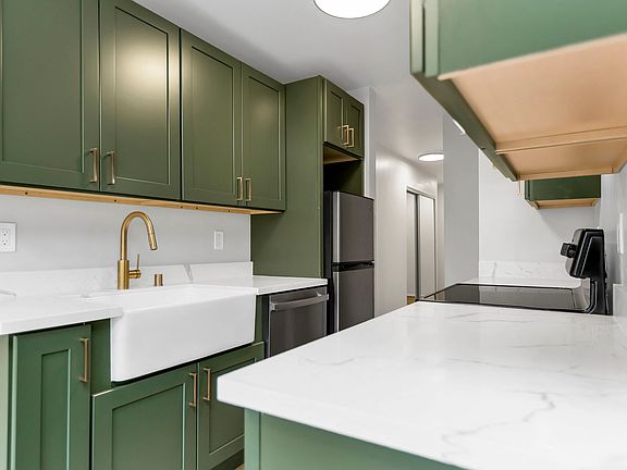 3rd image of 630 Alvarado St #307
