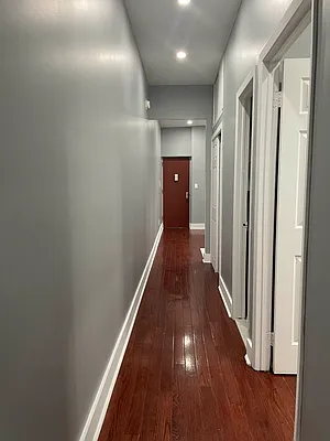 Rented by OT Real Estate | media 9
