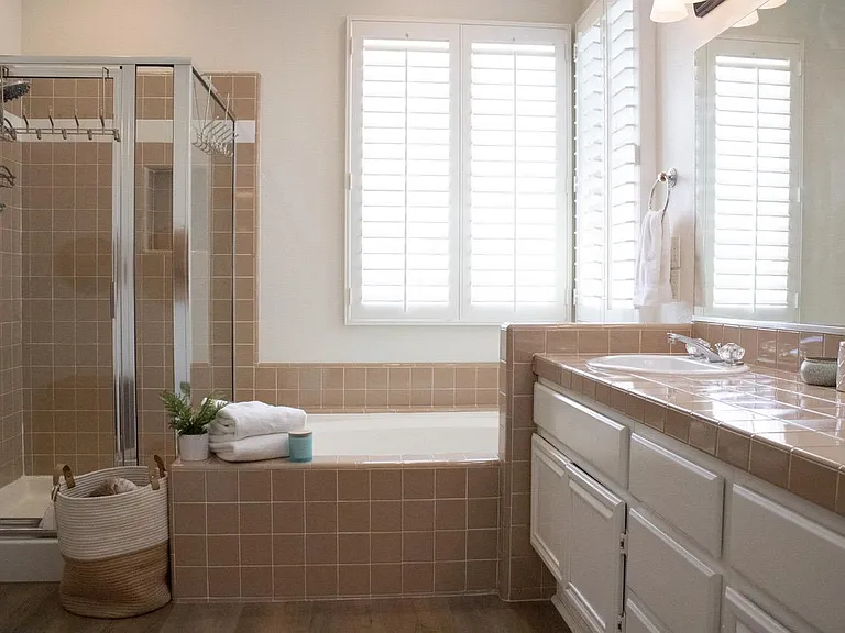Master bathroom. Separate tub and shower.