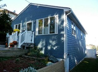 29 Boundary Ave, Providence, RI 02909