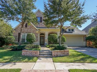 6814 Alden Ct, Sugar Land, TX 77479
