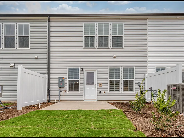3714 Feltham Ln — Photo 27