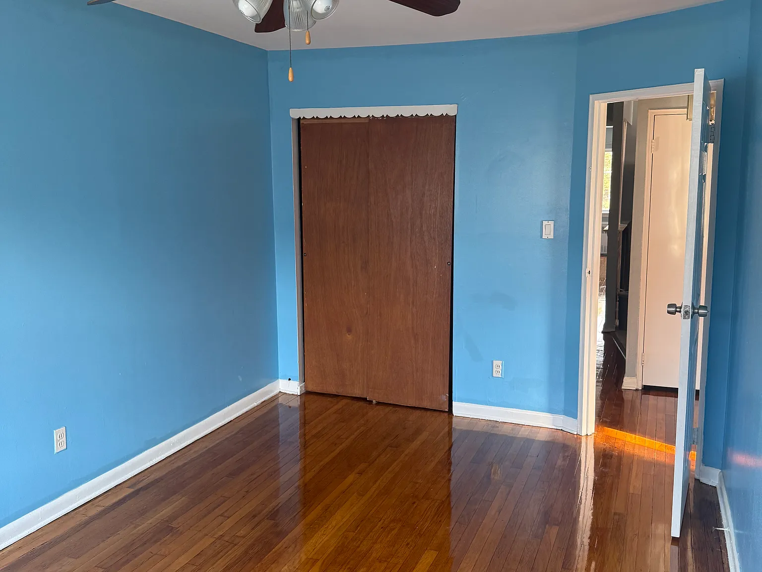 3 bed, $3,000 — Photo 4