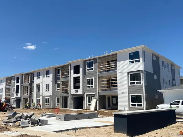 6153 N Ceylon Street Bldg 9 #302, Denver, CO 80249
