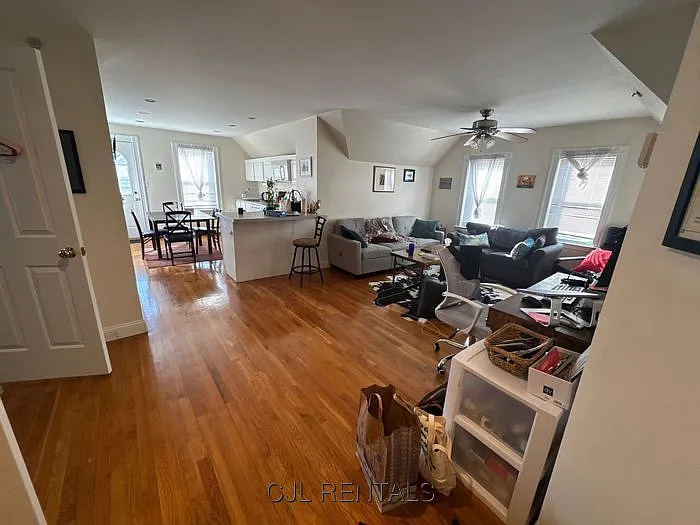 163 Willow Ave #3 — Photo 5