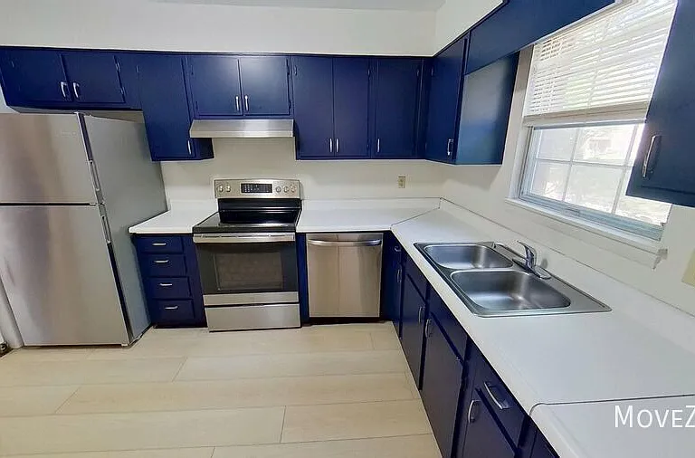 5805 Nottoway Ct #D — Photo 3