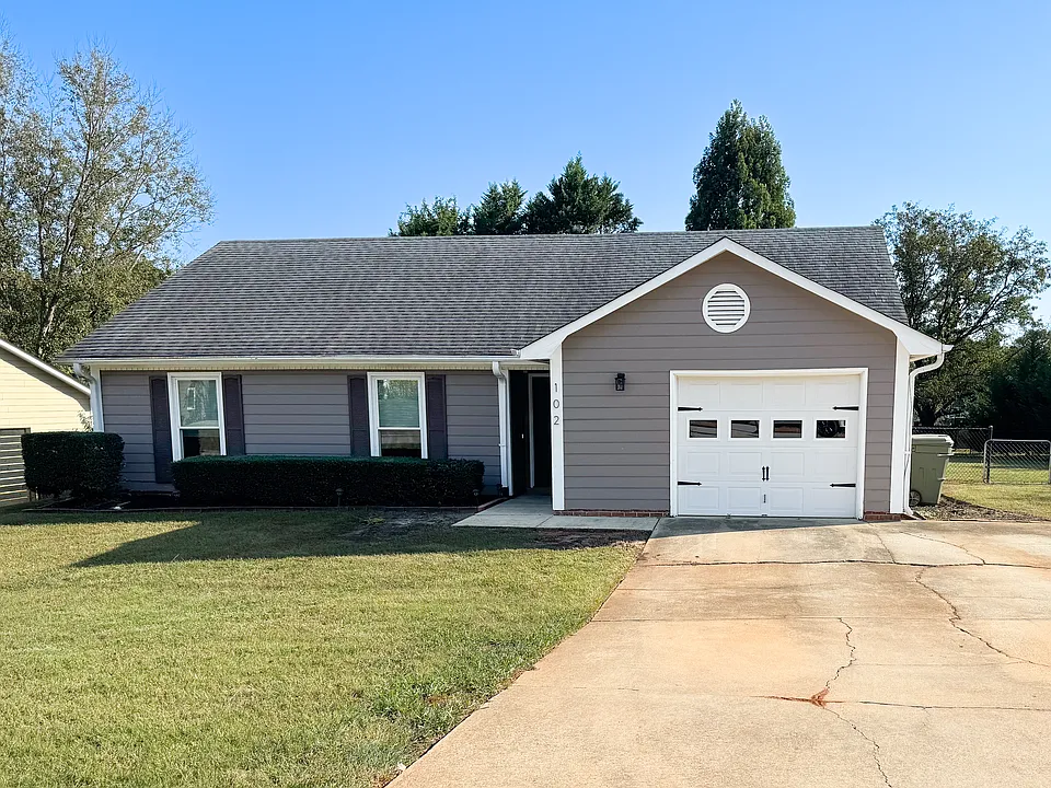 102 Wickersham Dr