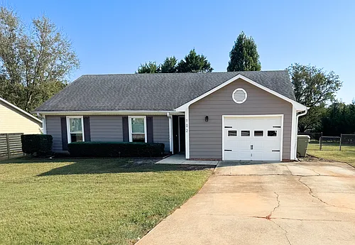 102 Wickersham Dr Photo 1
