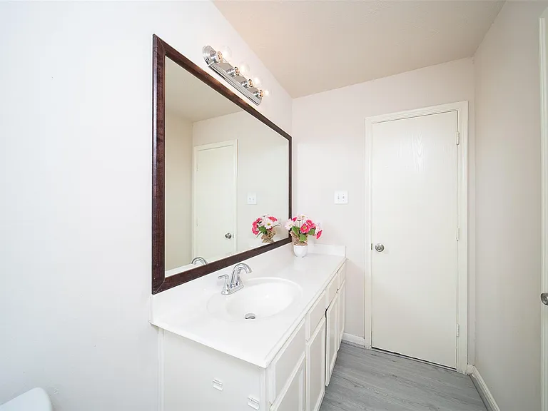 12934 Kingston Point Ln — Photo 24