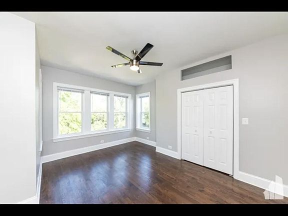 4th image of 625 E Groveland Park