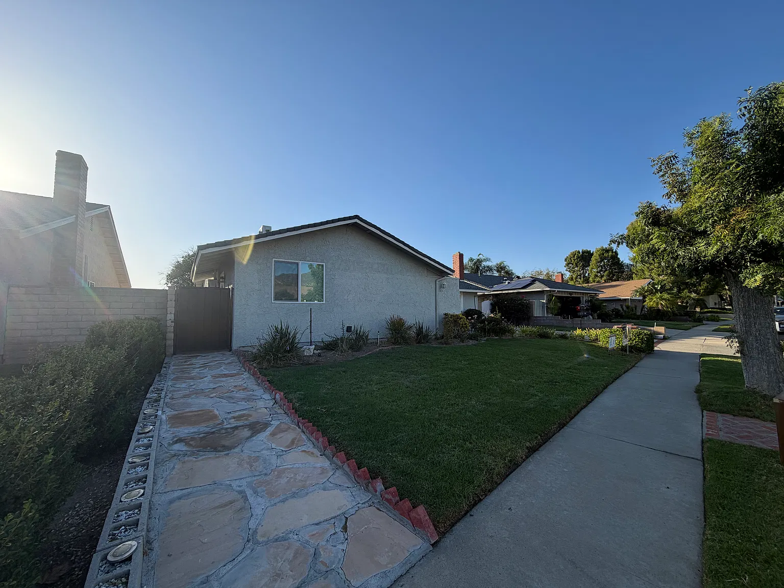 4 bed, 1826 sqft, $4,350 — Photo 4