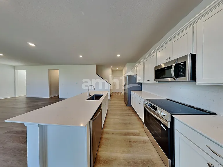 206 Rustic Barn Ct — Photo 3