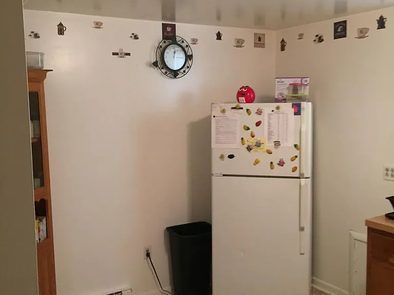 571 Morris St #1 — Photo 3