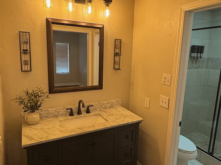920 Countrywood Ln — Photo 16
