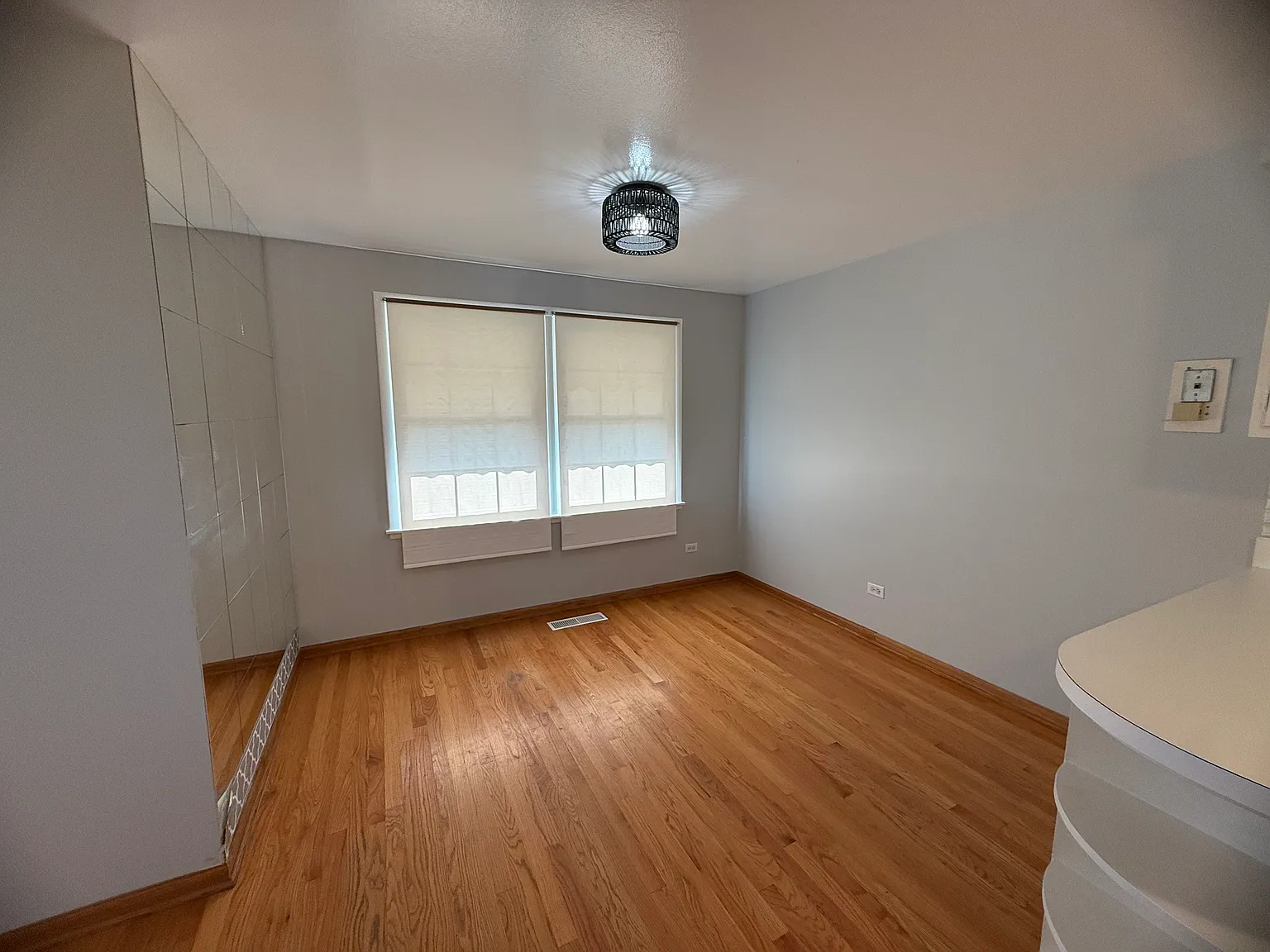 3 bed, 1248 sqft, $1,800 — Photo 4