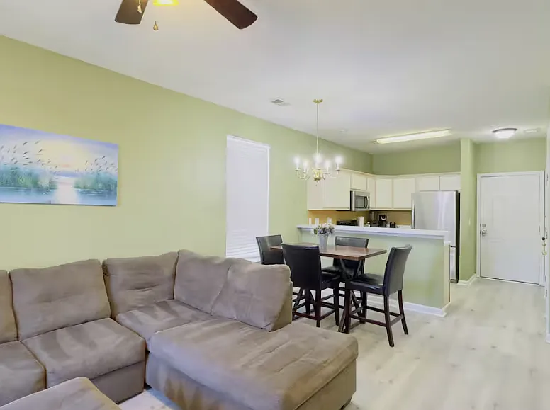 2 bed, 1150 sqft, $1,800 — Photo 2