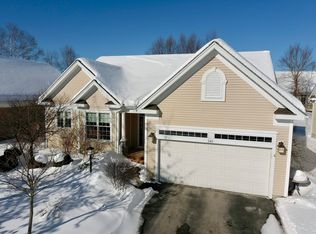 145 S Pointe Dr, South Burlington, VT 05403