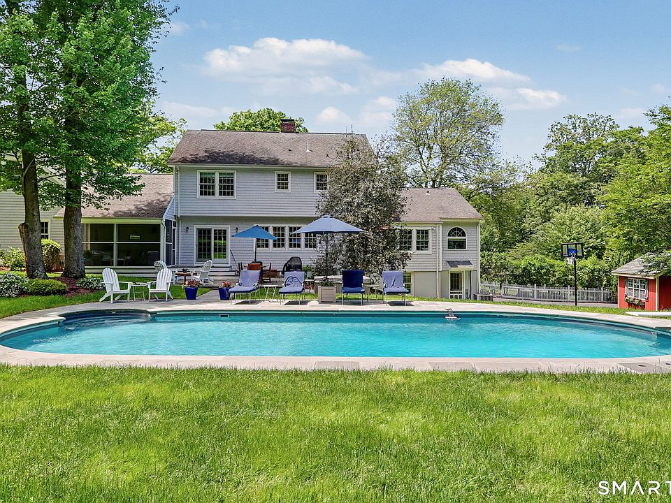 1st image of 161 Sherwood Drive