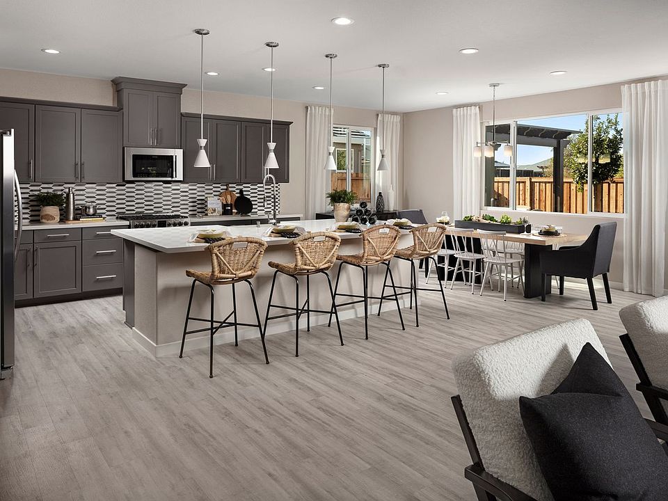 Residence 4 Plan, Magnolia Station at Cresleigh Ranch, Rancho Cordova