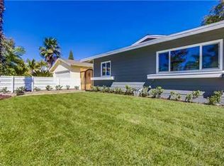 2212 Meyer Pl, Costa Mesa, CA 92627