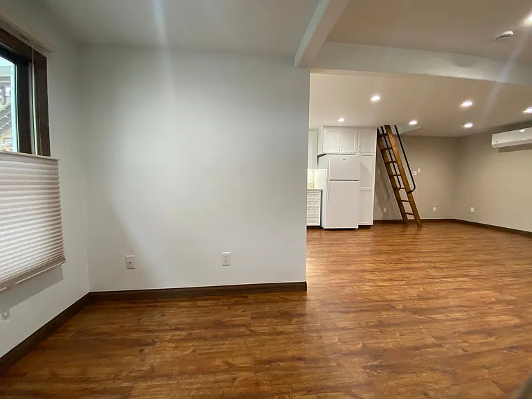 2907 Union St — Photo 12