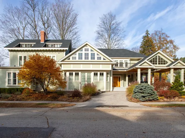 34 Pine Street, Exeter, NH 03833