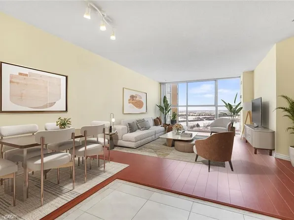 35 Trailwood Dr #1515, Mississauga, ON L4Z 3L6