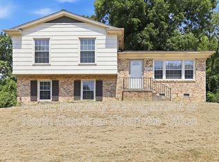 2506 Tampa St, Greensboro, NC 27406