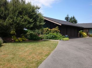 9277 20th Ave NW, Seattle, WA 98117