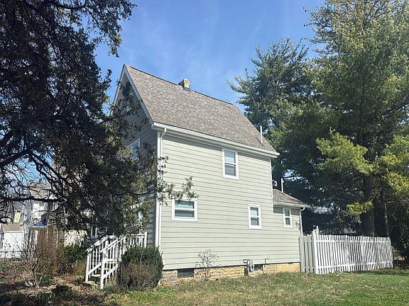 2nd image of 740 S Eureka Ave