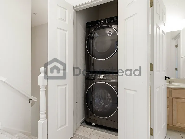 2414 Falk Ct — Photo 22