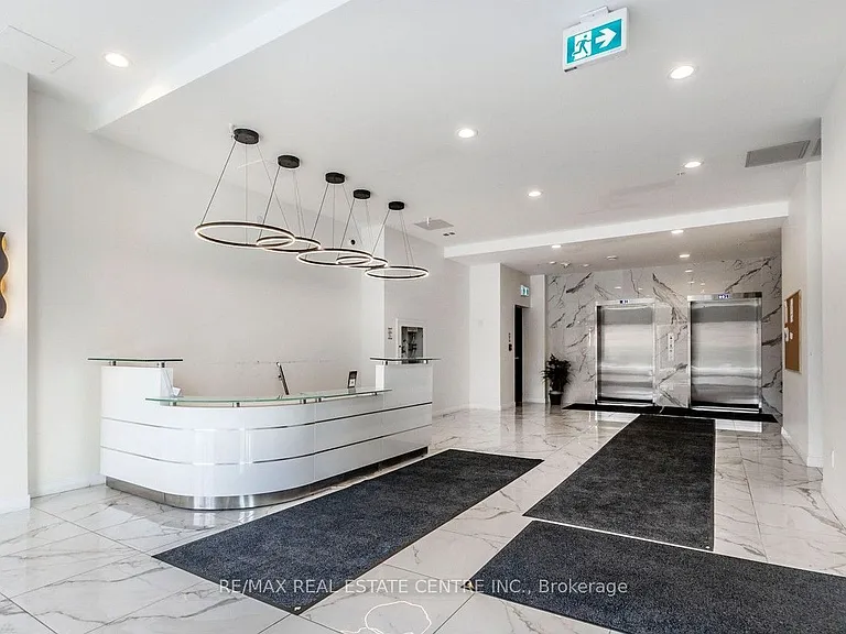 128 King St N #501 — Photo 3