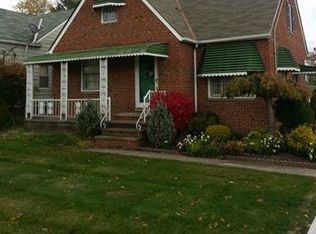 6165 Dunham Rd, Maple Heights, OH 44137