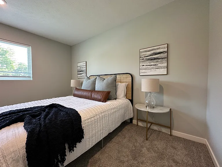 2340 Y St #1 — Photo 7