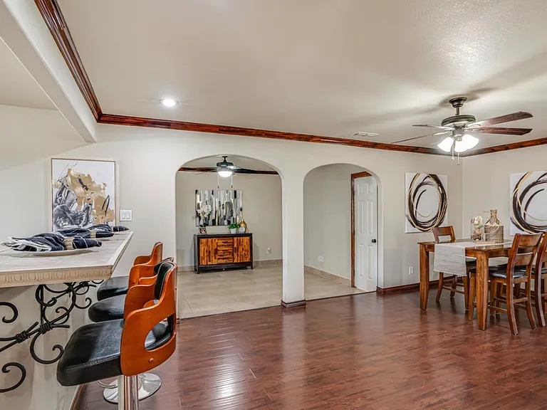 310 Salem Dr #1 — Photo 30