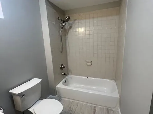 83 Clerk Street image 4 of 11