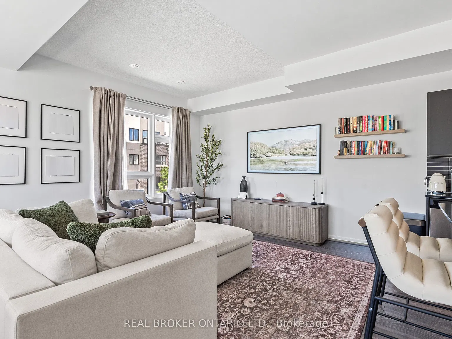 3 bed, $3,100 — Photo 4